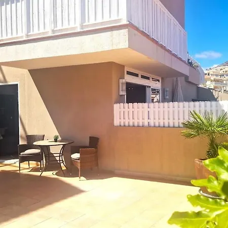 Apartment Comfortable 2 Bed In *