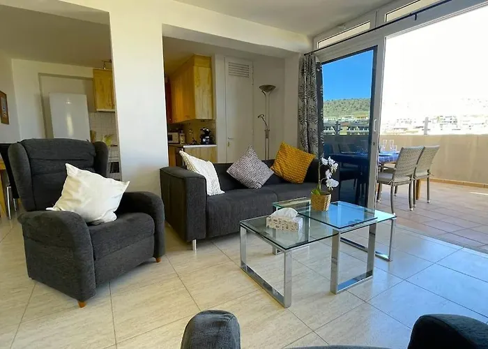 Appartamento Comfortable 2 Bed In *