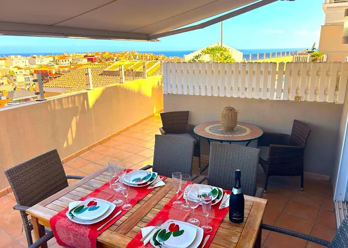 شقة Comfortable 2 Bed In *